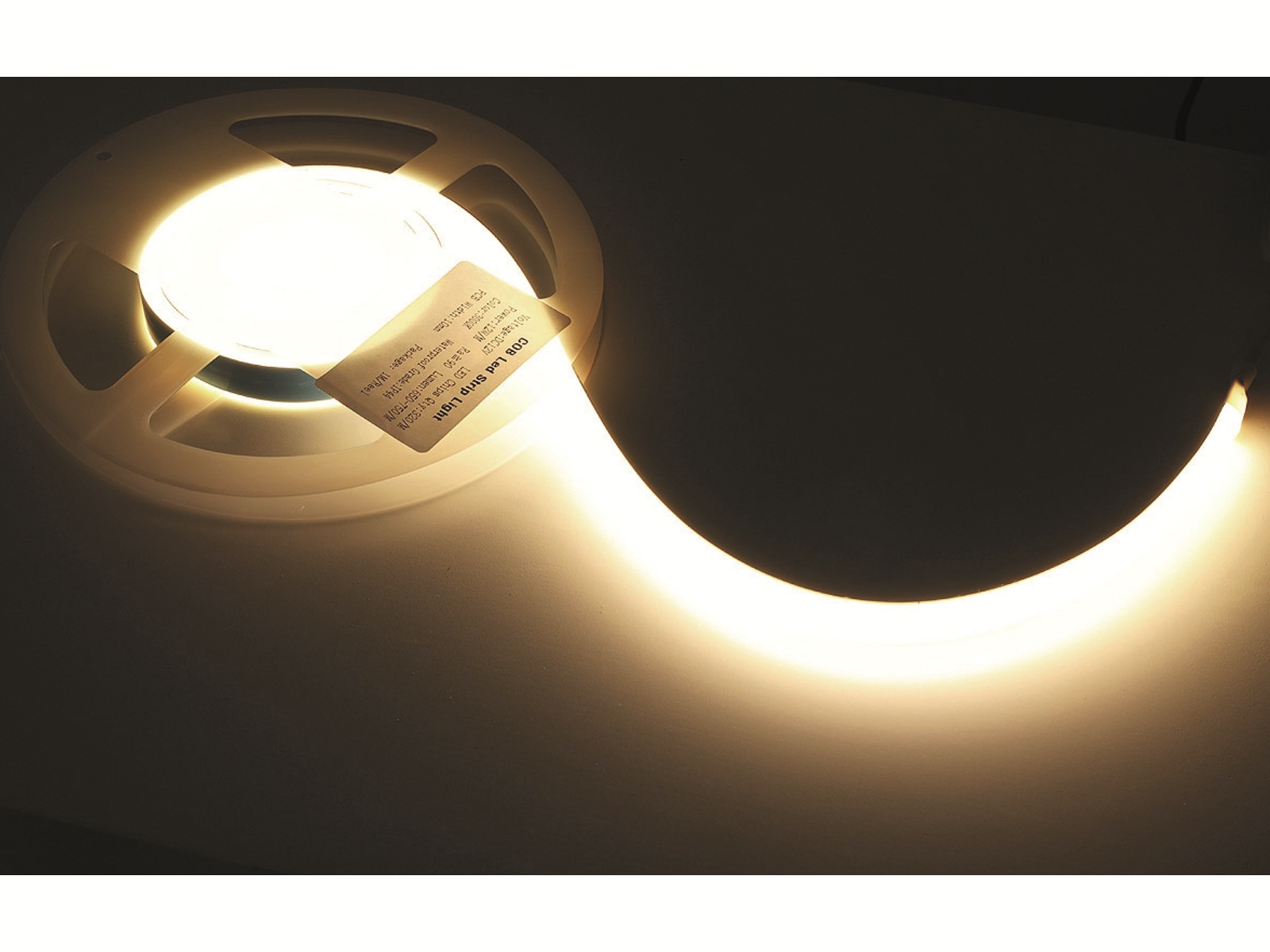 CHILITEC LED-Strip "CLS-COB", 3000K 12V, 48W, EEK: F, 4725 lm, IP65, 5m