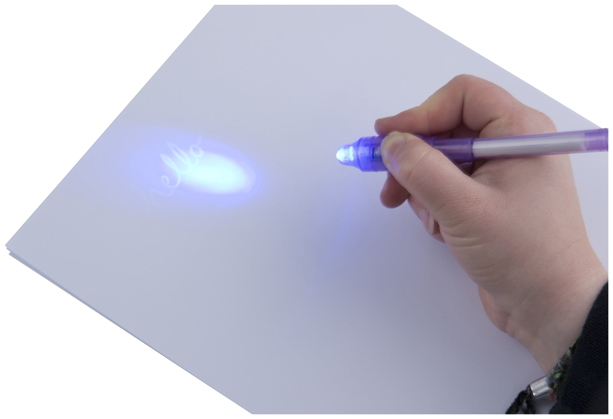 Unsichtbarer Stift, sichtbar unter UV-Licht