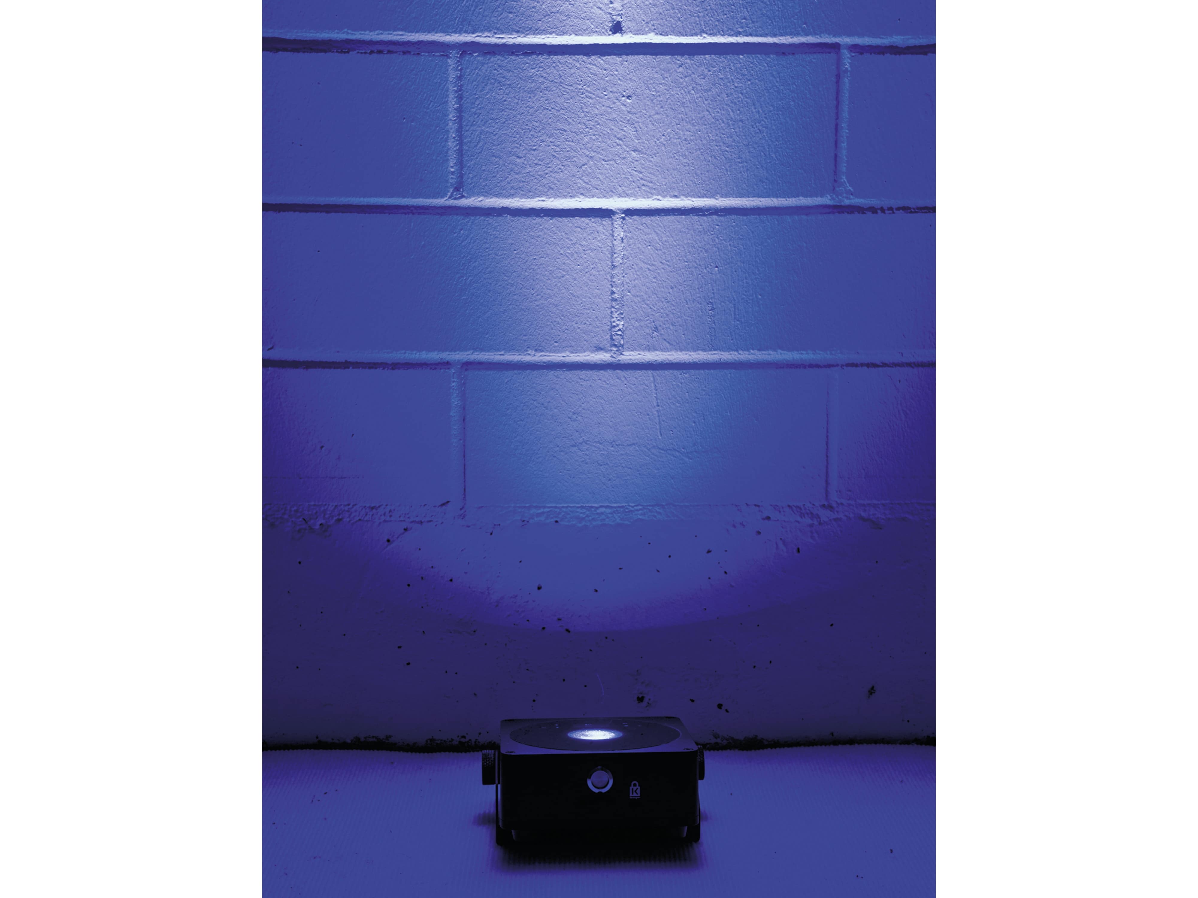 EUROLITE LED-Scheinwerfer IP Flat Light 1, chrom, Akku, 15 W, RGBW