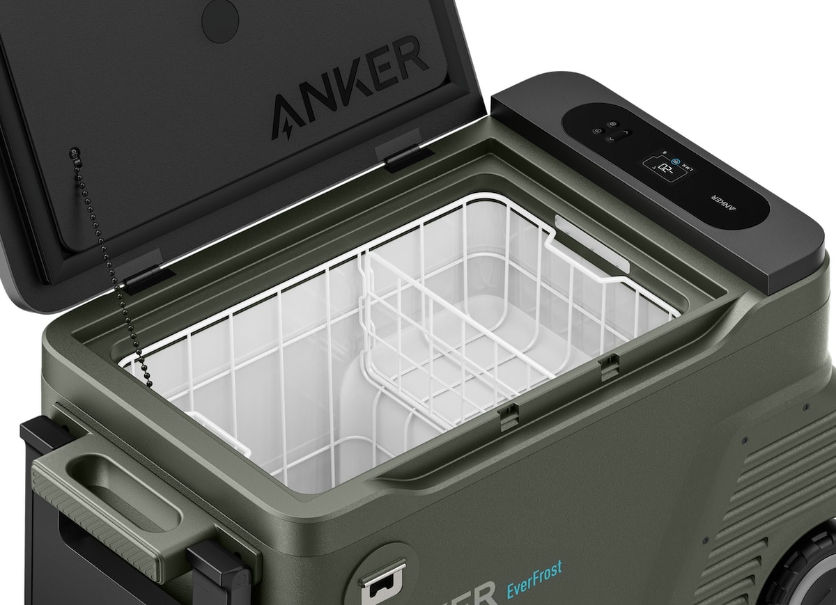 ANKER Akku-Kühlbox EverFrost Cooler 40, 43 L, EEK: F, 299Wh, 100 W Solareingang