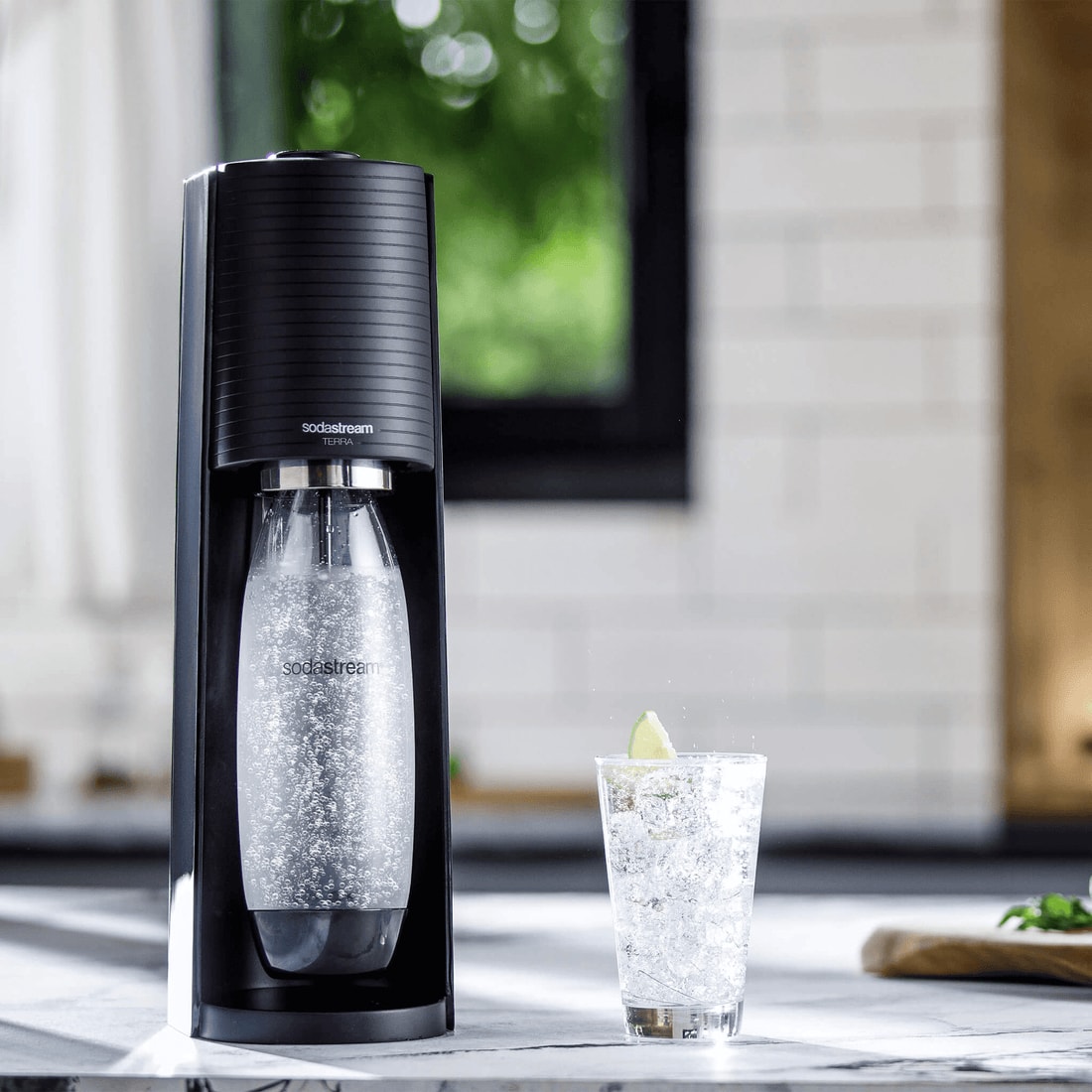 SODASTREAM Wassersprudler Terra Vorteilspack, schwarz