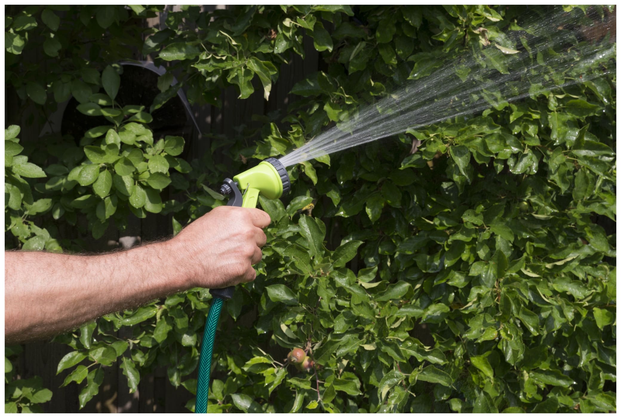 KINZO Spritzpistole zur Gartenbewässerung, 6-Funktionen