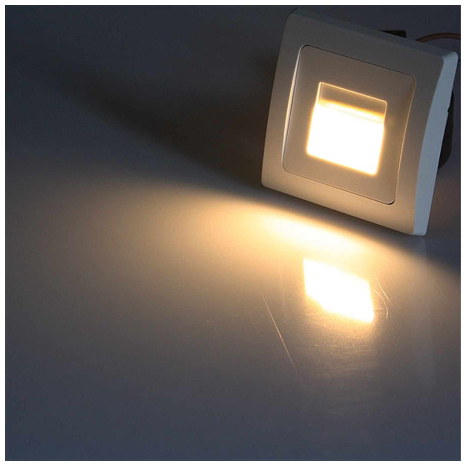DELPHI LED-Einbauleuchte 3000k, ww, 110 lm, EEK F