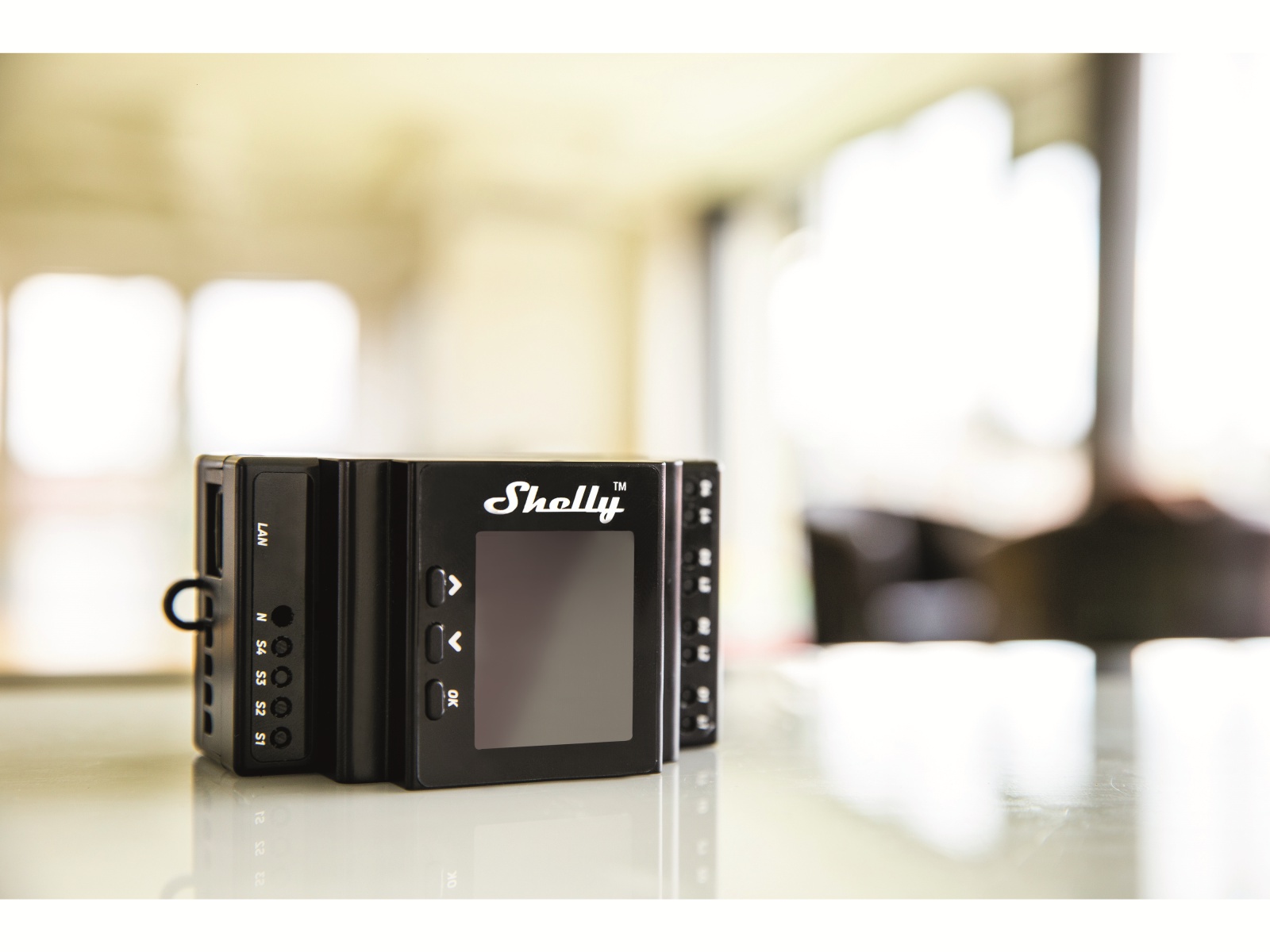 SHELLY WLAN-Schaltaktor Pro 4PM, 40 A, Bluetooth, LAN-Anschluss, Messfunktion