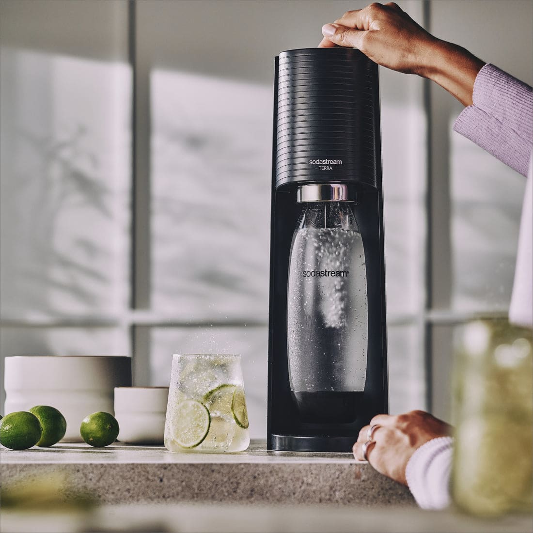 SODASTREAM Wassersprudler Terra Vorteilspack, schwarz