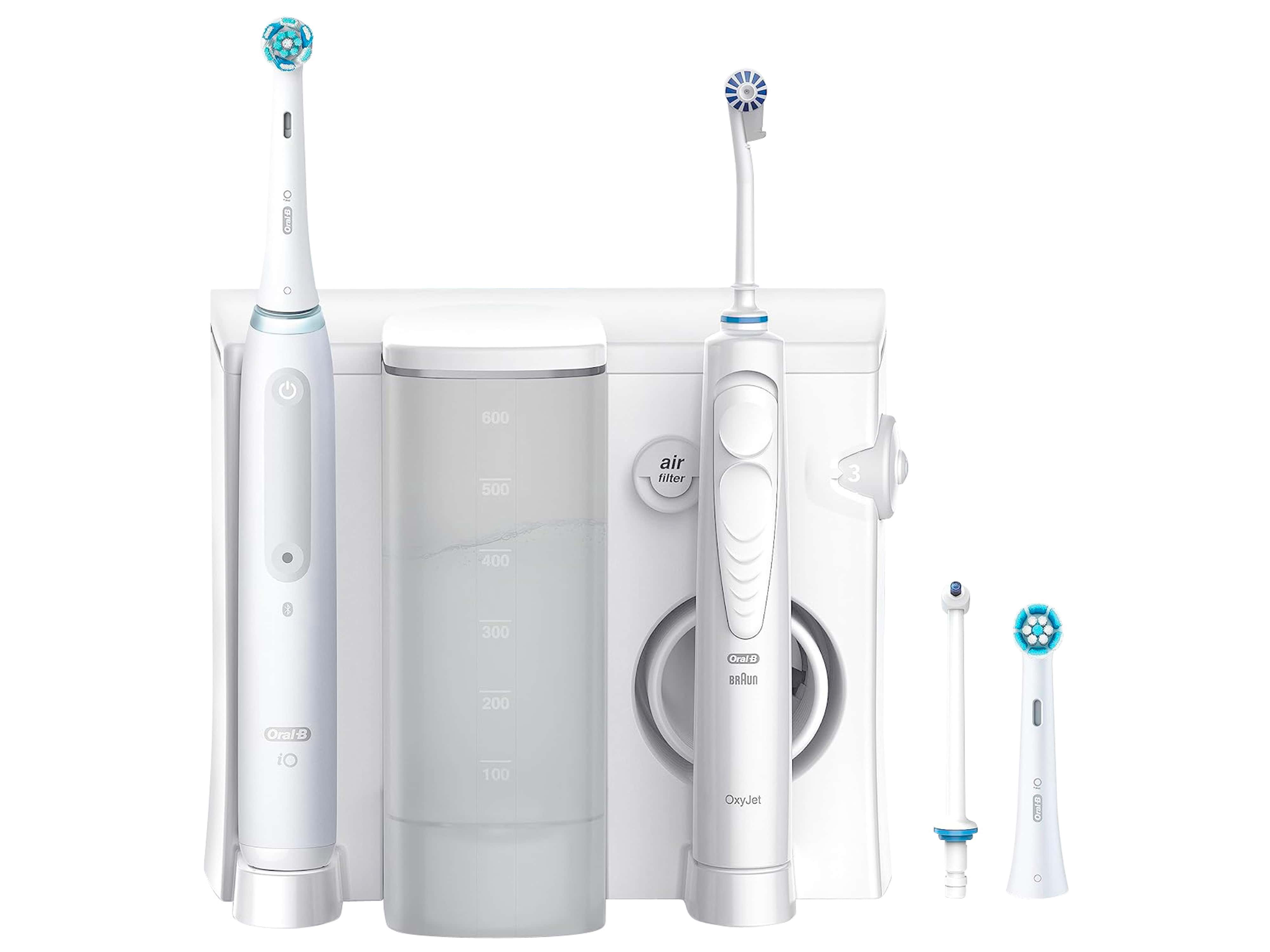 ORAL-B Elektrische Zahnbürste Oral Health Center + iO Series 4