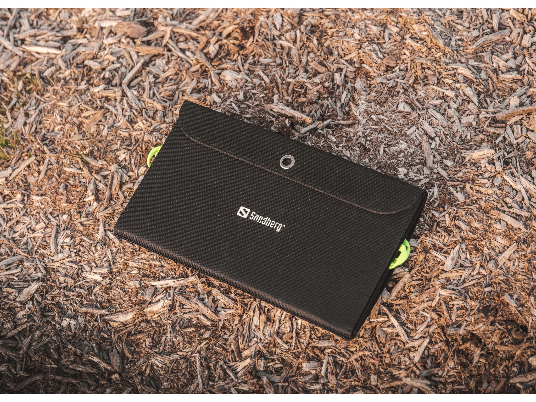 SANDBERG, SOLAR CHARGER 21W 2xUSB+USB-C Schwarz