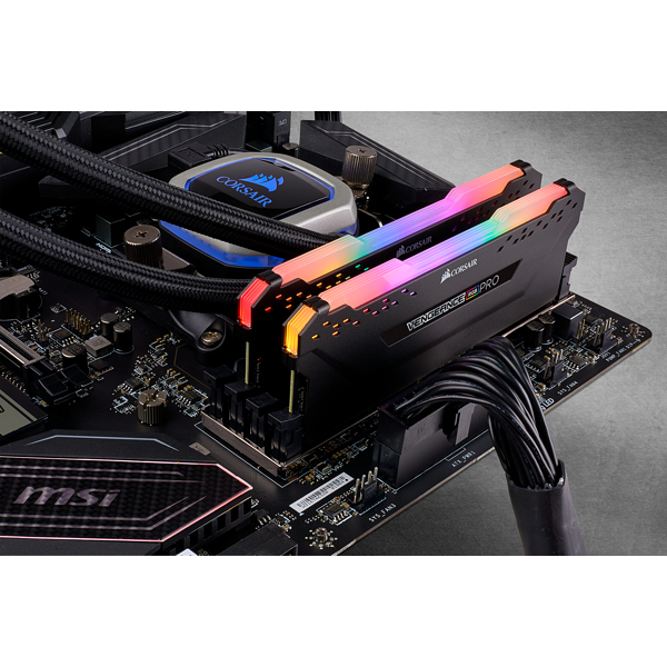 CORSAIR Arbeitsspeicher Vengeance RGB PRO, DDR4, 16 GB